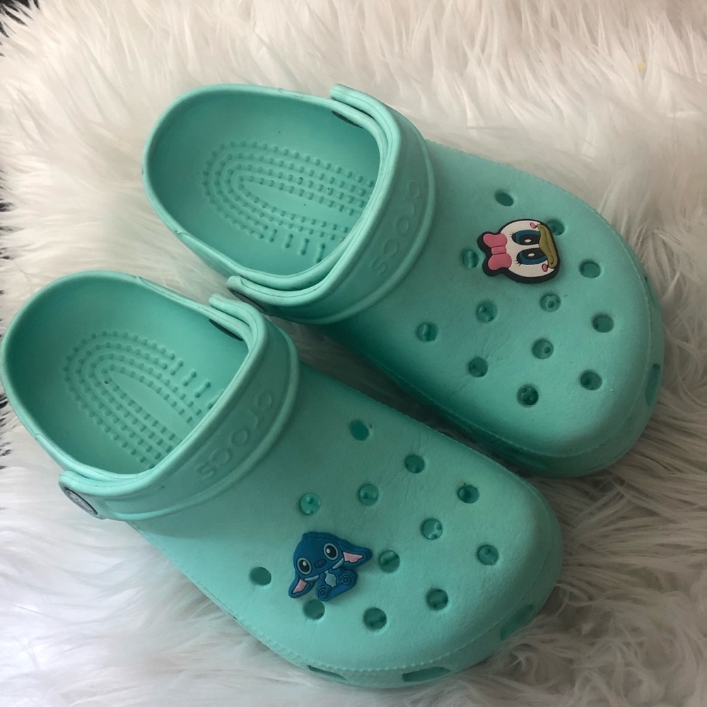 Crocs - Picture 3 of 5